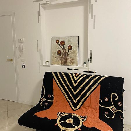 Ampio Appartamento In Posizione Strategica Rimini Extérieur photo