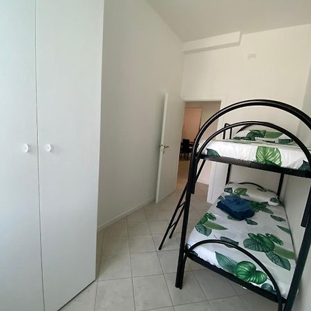 Ampio Appartamento In Posizione Strategica Rimini Extérieur photo