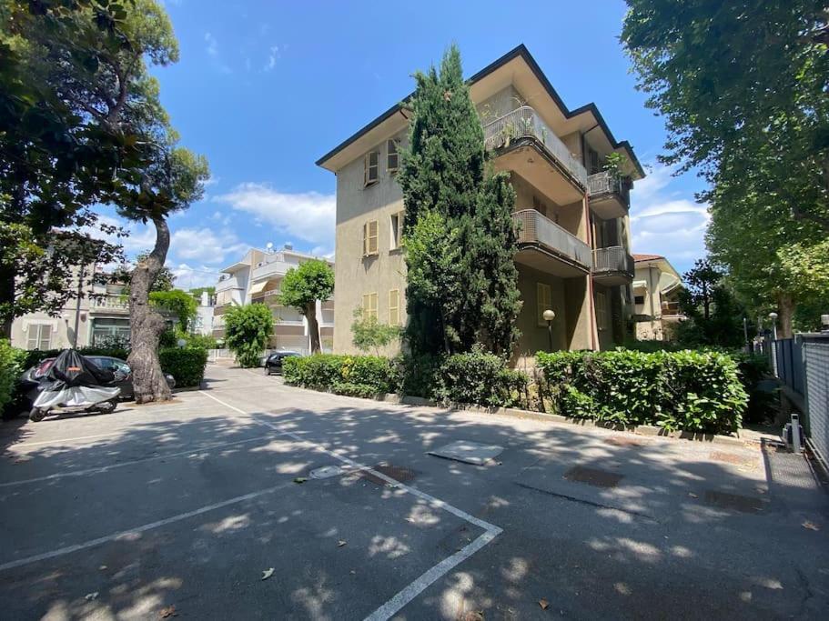 Ampio Appartamento In Posizione Strategica Rimini Extérieur photo