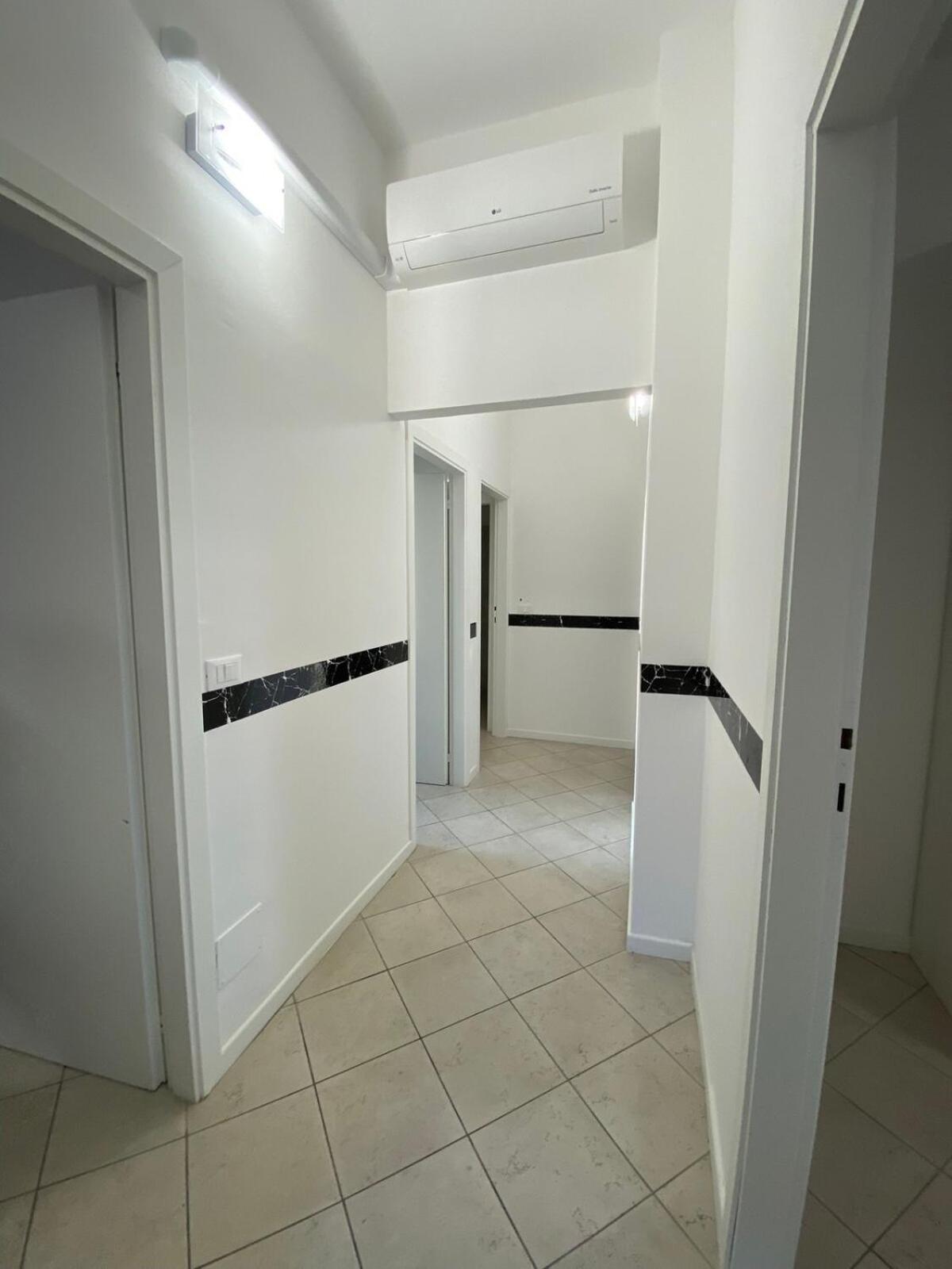 Ampio Appartamento In Posizione Strategica Rimini Extérieur photo
